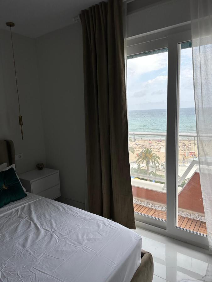 Luxury Beach Flat Apartment Аликанте Екстериор снимка