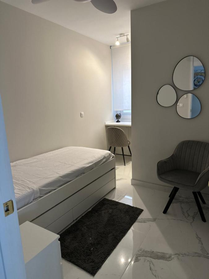Luxury Beach Flat Apartment Аликанте Екстериор снимка